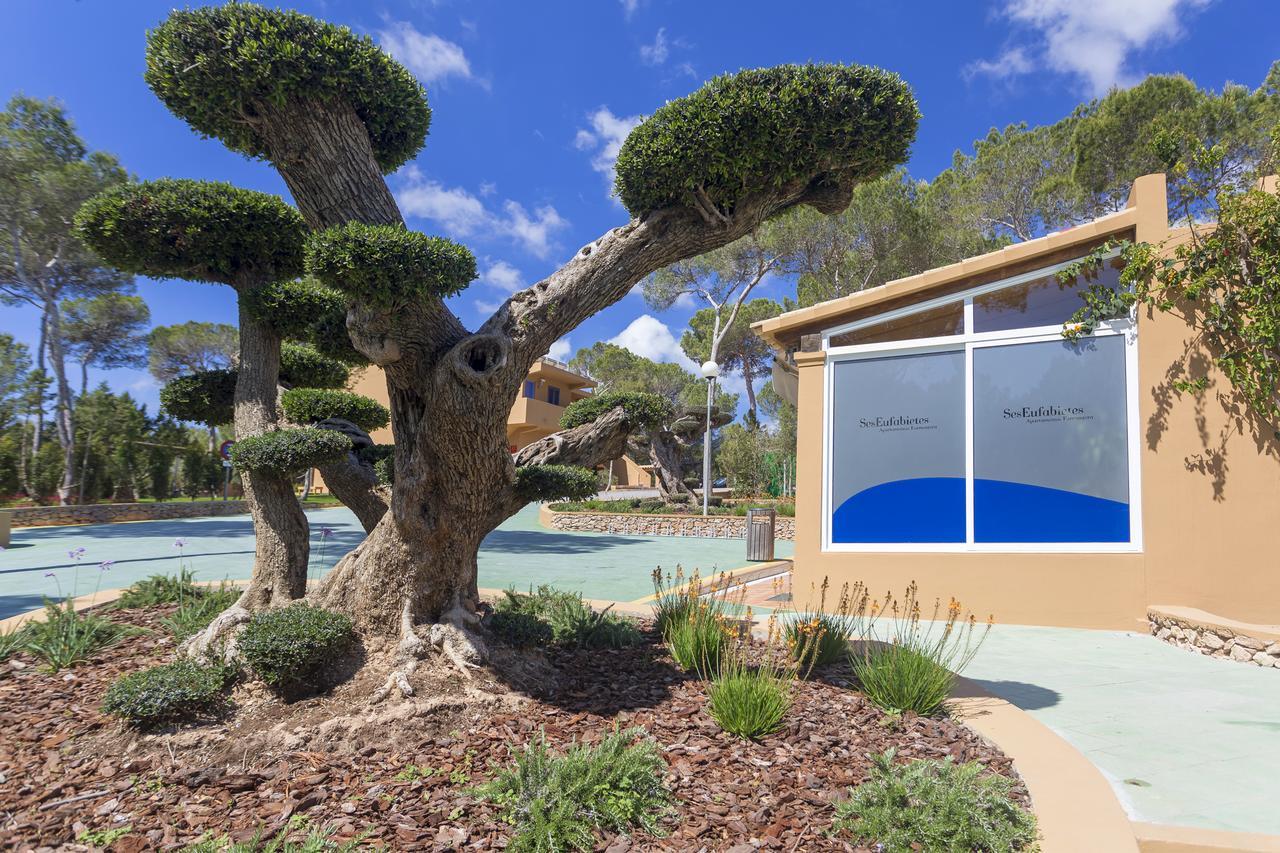 Ses Eufabietes Apartments & Restaurant Playa Migjorn Exteriér fotografie