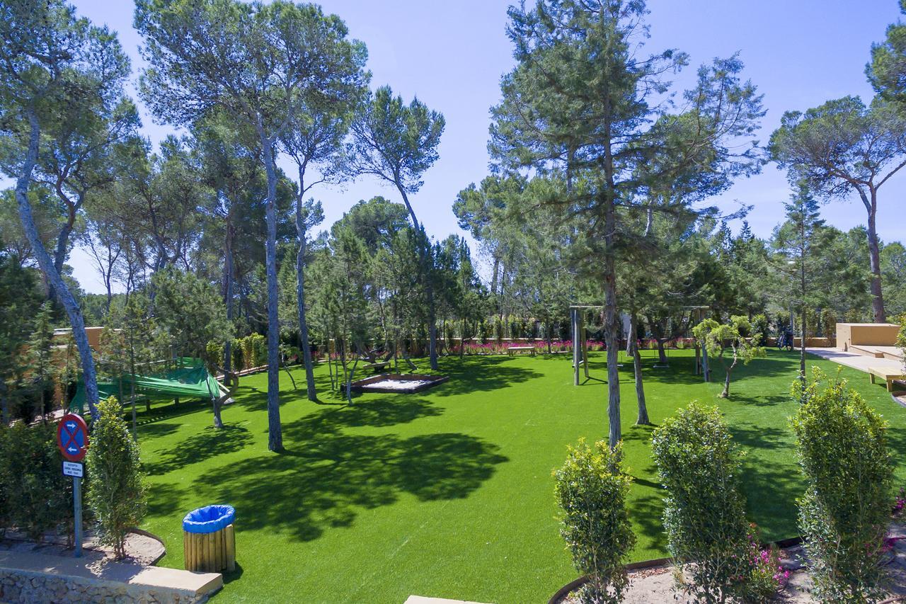 Ses Eufabietes Apartments & Restaurant Playa Migjorn Exteriér fotografie